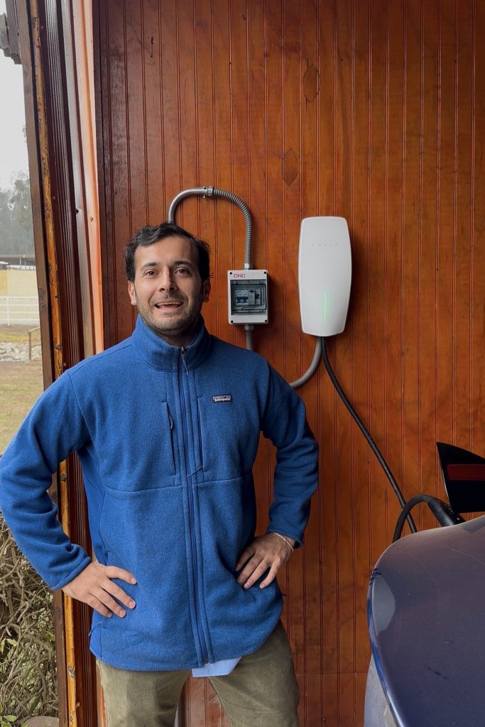 Instalación Cargador Tesla Chilean Electric